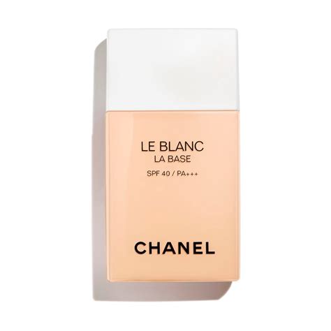 chanel le blanc la base peche|chanel le blanc concealer.